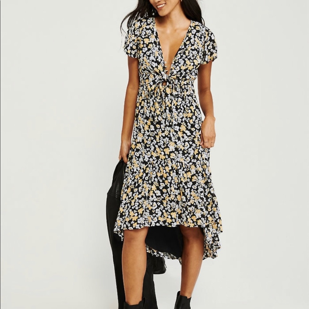 Abercrombie & Fitch Ruffle Hem MIDI Dress